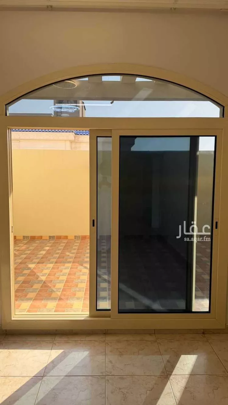 فيلا للإيجار في شارع الفقهاء, حي عرقة, مدينة الرياض, منطقة الرياض صورة 2