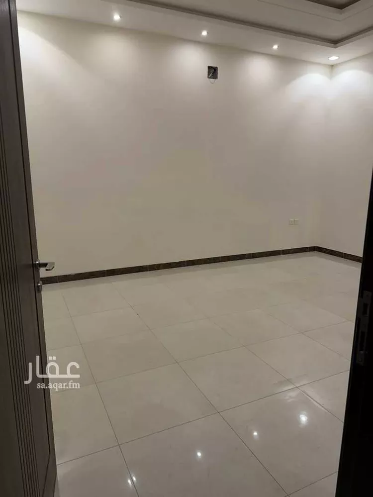 فيلا للإيجار في شارع الفروانيه, حي عرقة, مدينة الرياض, منطقة الرياض صورة 5