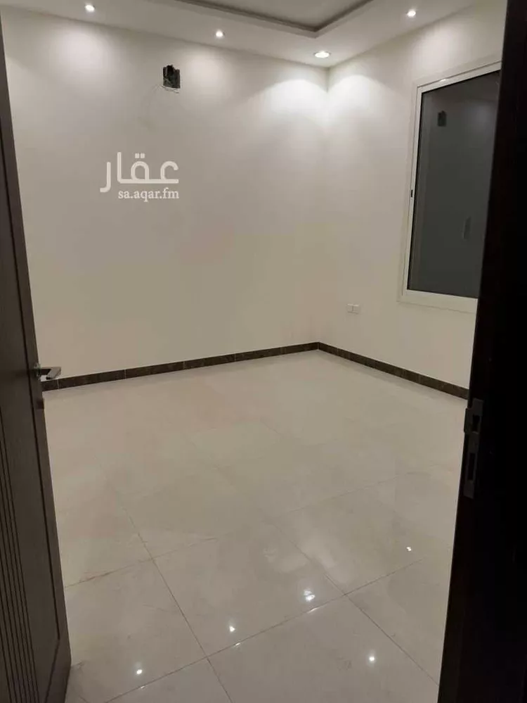 فيلا للإيجار في شارع الفروانيه, حي عرقة, مدينة الرياض, منطقة الرياض 8