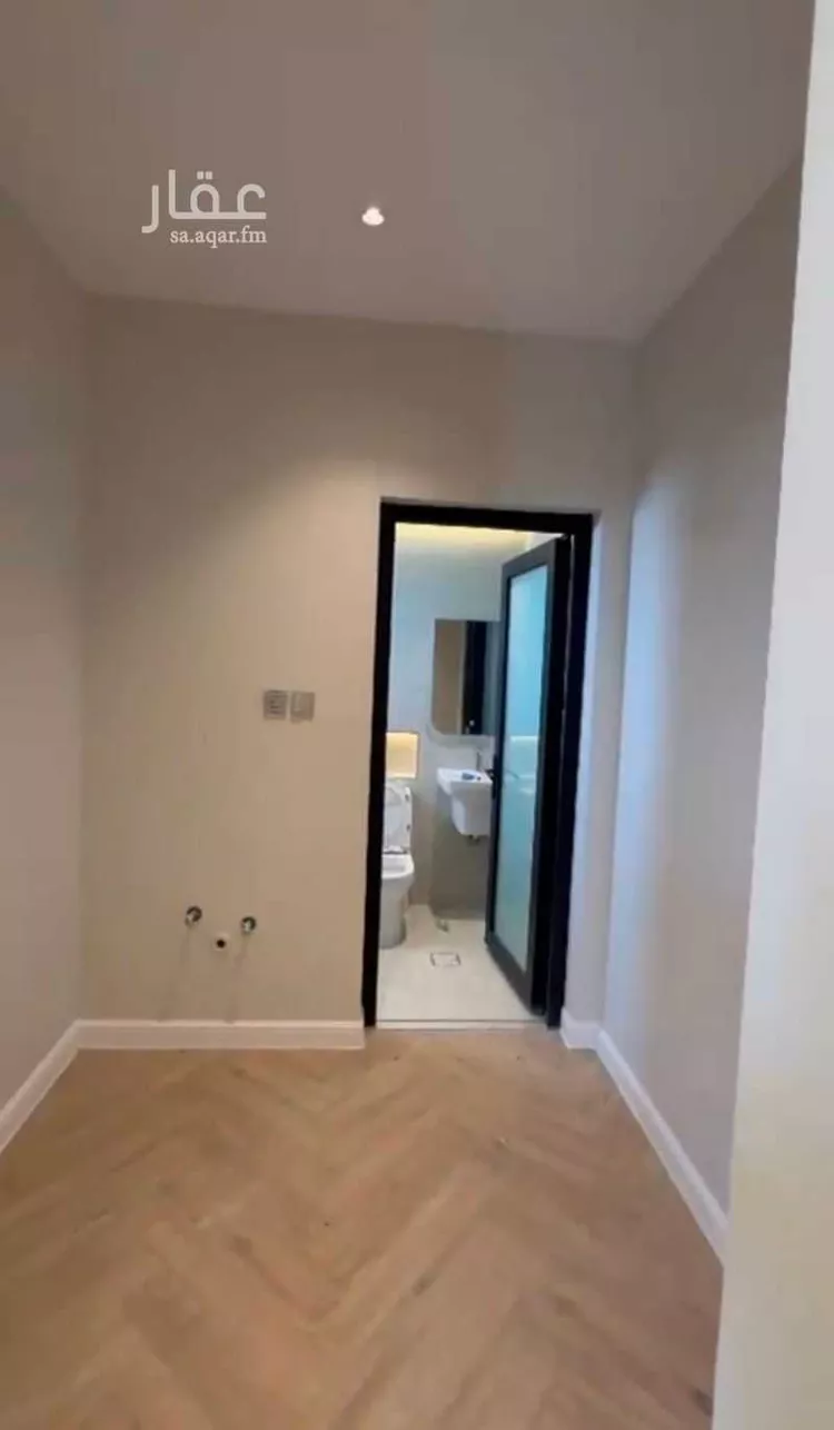 شقة للبيع في شارع دبسان, حي هجر, مدينة الدمام, المنطقة الشرقية صورة 2