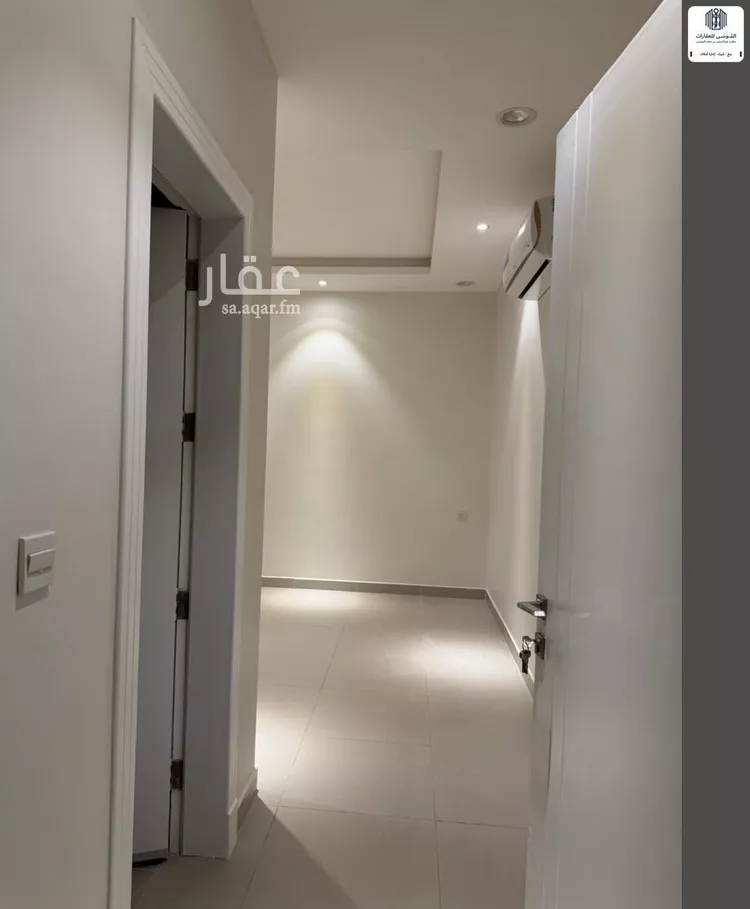 فيلا للبيع في شارع العتيقي, حي القيروان, مدينة الرياض, منطقة الرياض