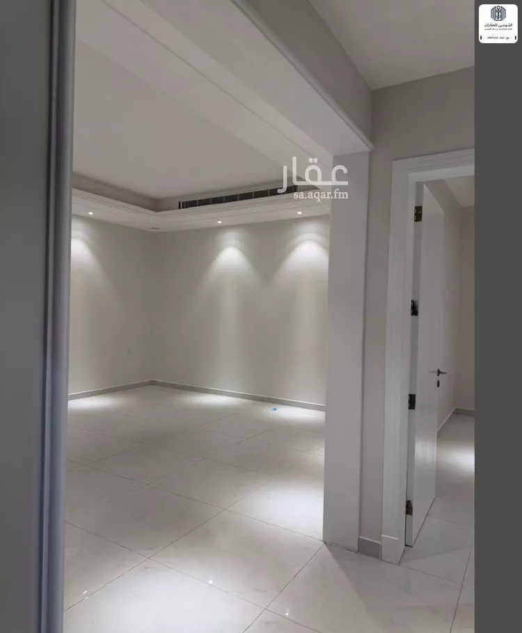 فيلا للبيع في شارع العتيقي, حي القيروان, مدينة الرياض, منطقة الرياض صورة 3