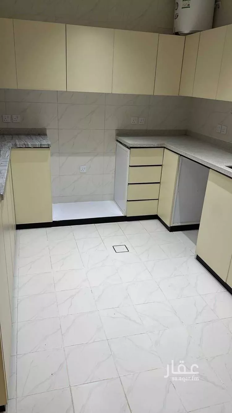 شقة للإيجار في شارع 3432155, حي الظرفة, مدينة خميس مشيط, منطقة عسير 11