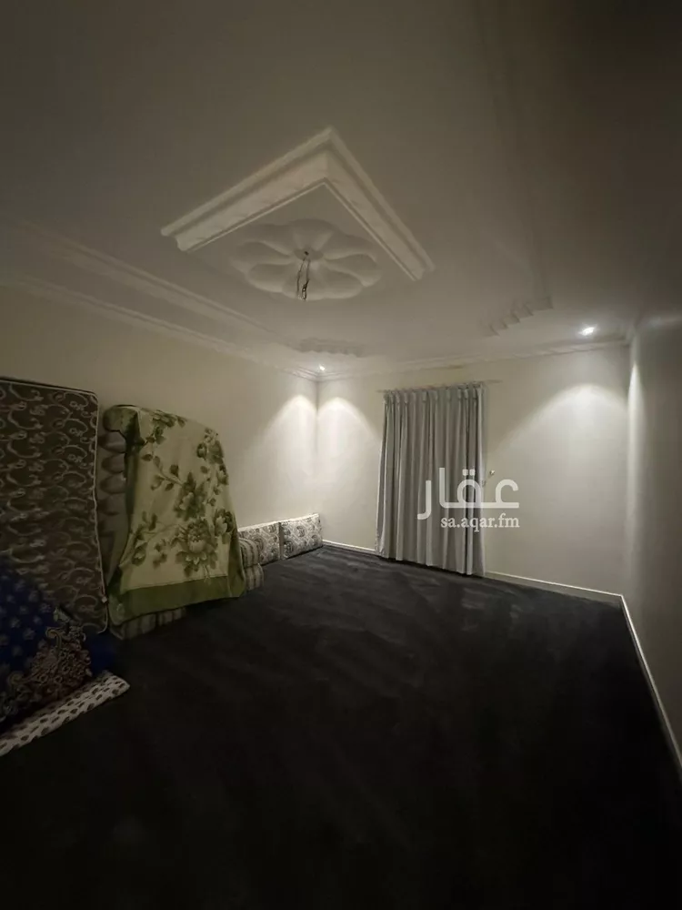 شقة للبيع في شارع بجاد بن قيس, حي العزيزية, مدينة الدمام, المنطقة الشرقية صورة 2