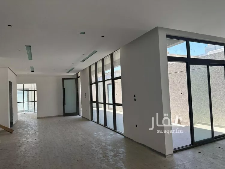 فيلا للبيع في شارع ابو اميه المخزومي, حي المزروعية, مدينة الدمام, المنطقة الشرقية 8