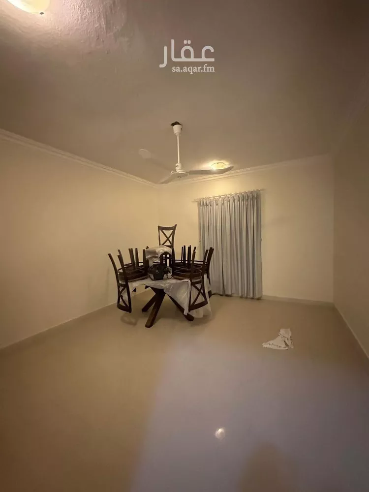 شقة للبيع في شارع بجاد بن قيس, حي العزيزية, مدينة الدمام, المنطقة الشرقية صورة 3