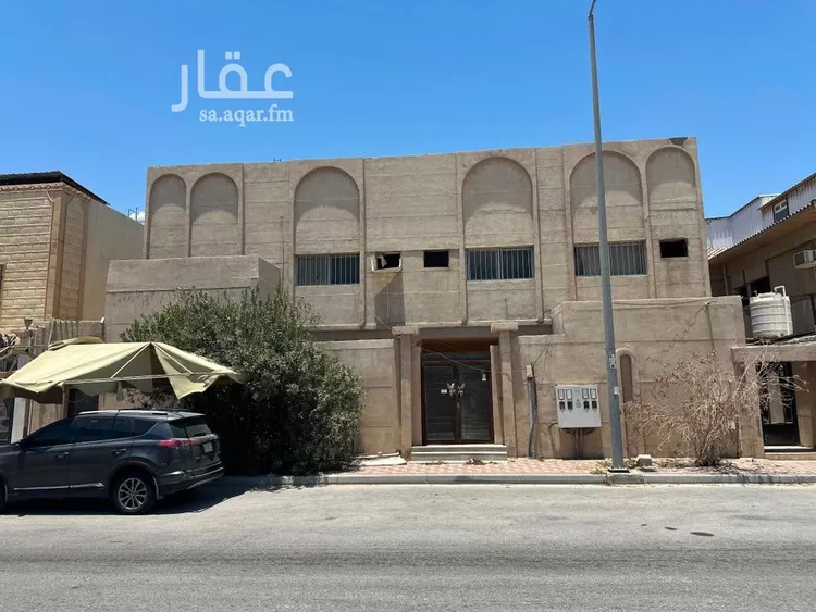 فيلا للبيع في حي العزيزية, مدينة الدمام, المنطقة الشرقية صورة 2