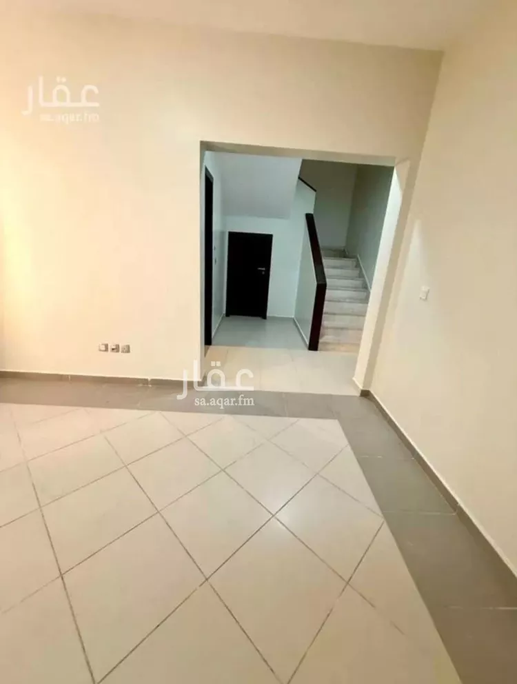 فيلا للبيع في شارع الامير سلطان, حي الخبرالشمالية, مدينة الخبر, المنطقة الشرقية صورة 3