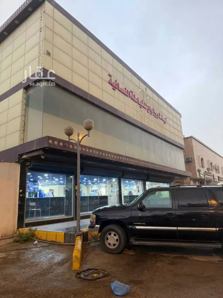 عمارة للبيع في شارع أسامة بن زيد ، حي النسيم الغربي ، الرياض ، منطقة الرياض
