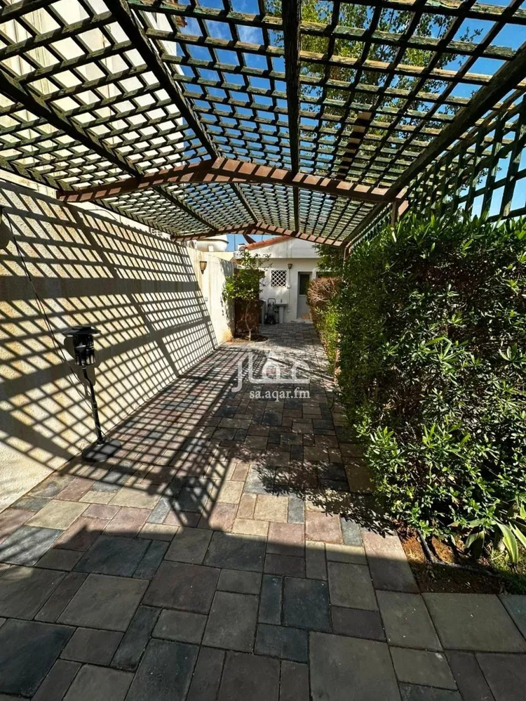 أرض للبيع في شارع ابن حامد, حي الروضة, مدينة الرياض, منطقة الرياض صورة 3