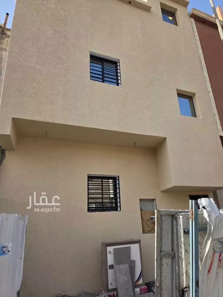 عمارة للإيجار في شارع المشياح, حي الجرادية, مدينة الرياض, منطقة الرياض