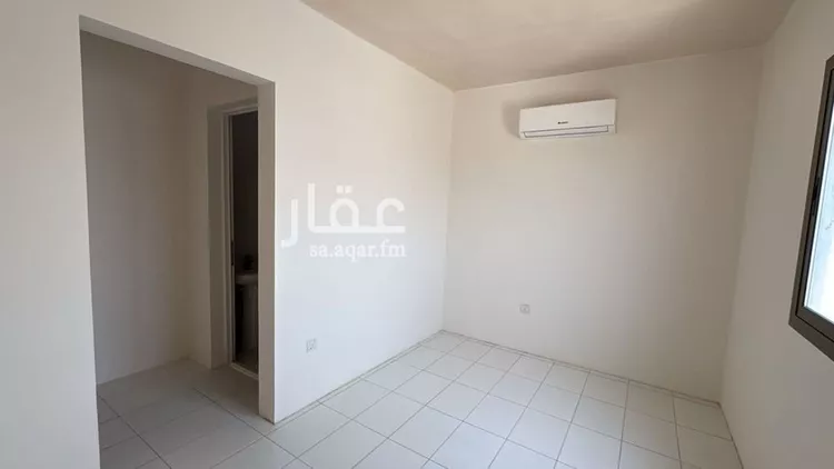 فيلا للإيجار في شارع العطر, حي الأمواج, مدينة الخبر, المنطقة الشرقية 12