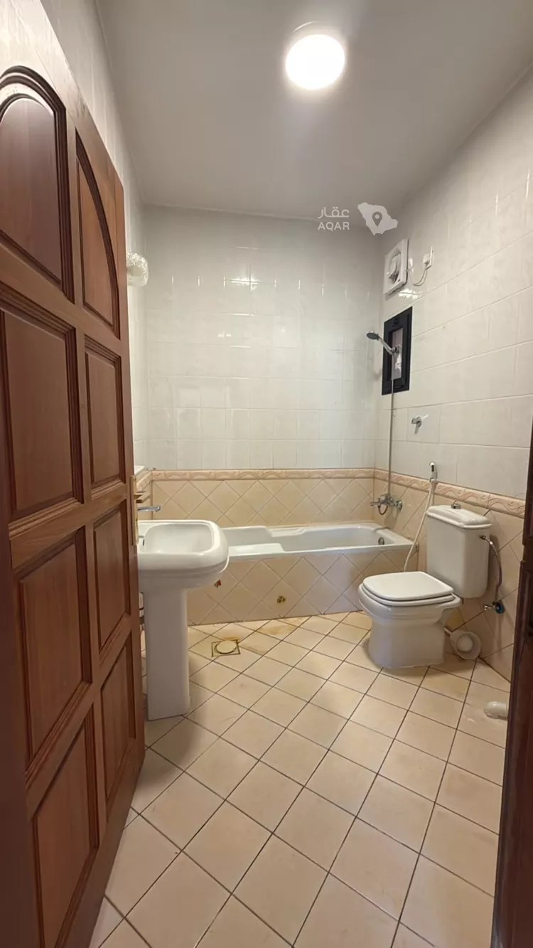شقة للإيجار في حي البندرية, مدينة الخبر, المنطقة الشرقية 5
