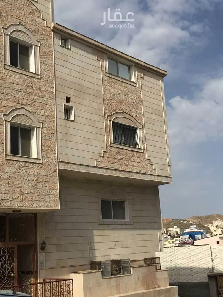 شقة للإيجار في شارع جبل ابو زبيدة, حي النزهة, مدينة الطائف, منطقة مكة المكرمة