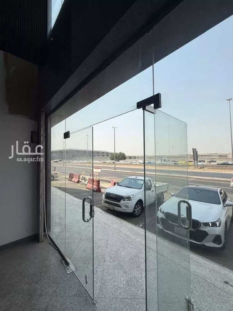 محل للإيجار في شارع عبدالله ابن اوس الساعدي, حي النخيل, مدينة جدة, منطقة مكة المكرمة 11
