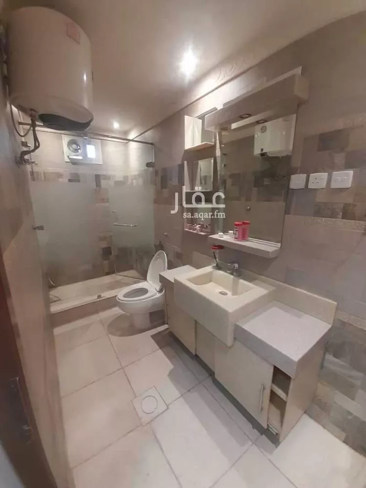 شقة للإيجار في شارع محمد الشنقيطي, حي السعادة, مدينة الرياض, منطقة الرياض صورة 3