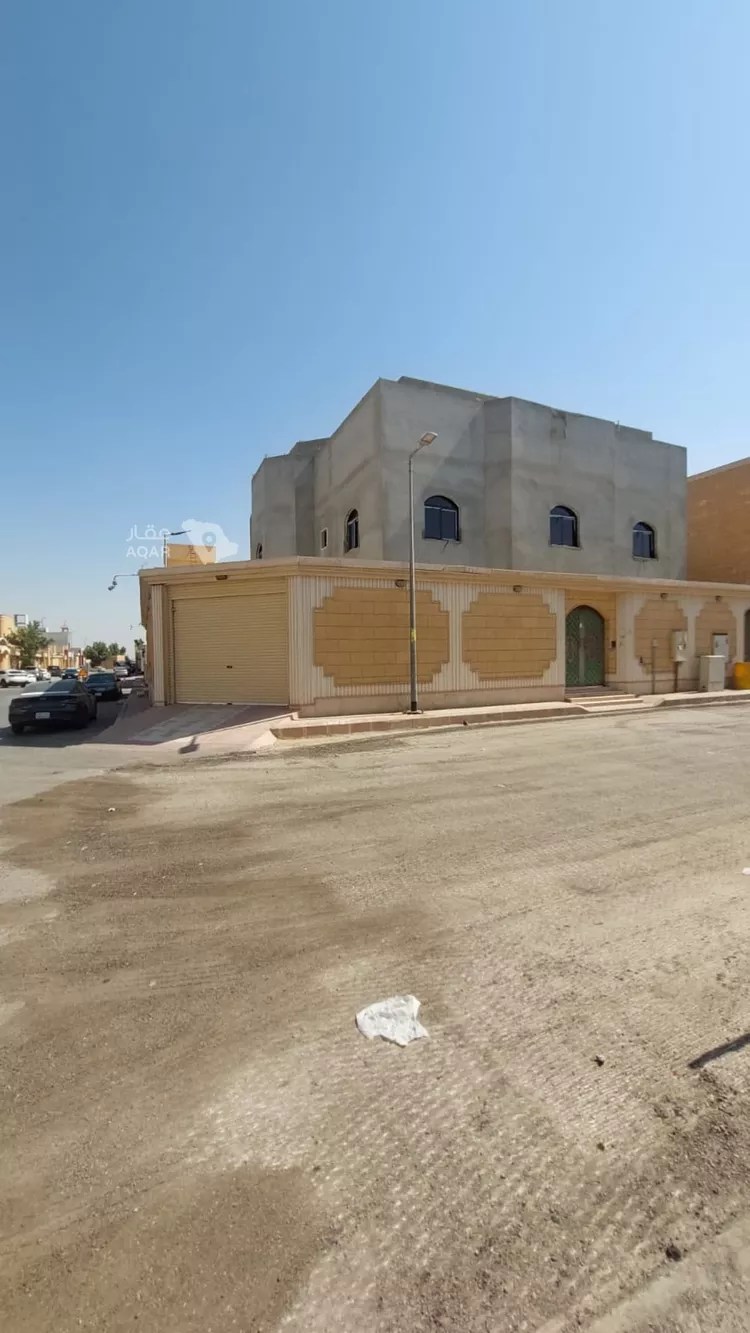 Villa for Sale in Riyadh Al Uraija Al Gharbiyah