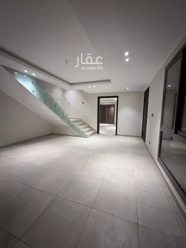 فيلا للإيجار في شارع ابي المكارم بن مفرج, حي عكاظ, مدينة الرياض, منطقة الرياض صورة 3