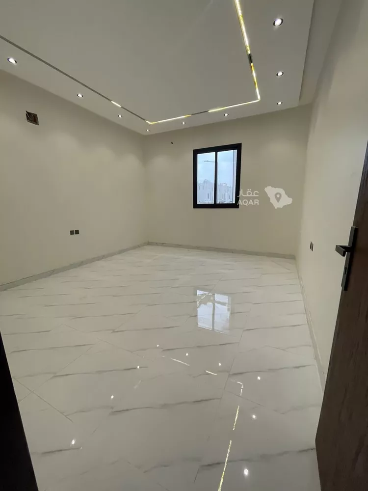دور للبيع في شارع محسون جلال, حي عكاظ, مدينة الرياض, منطقة الرياض 6