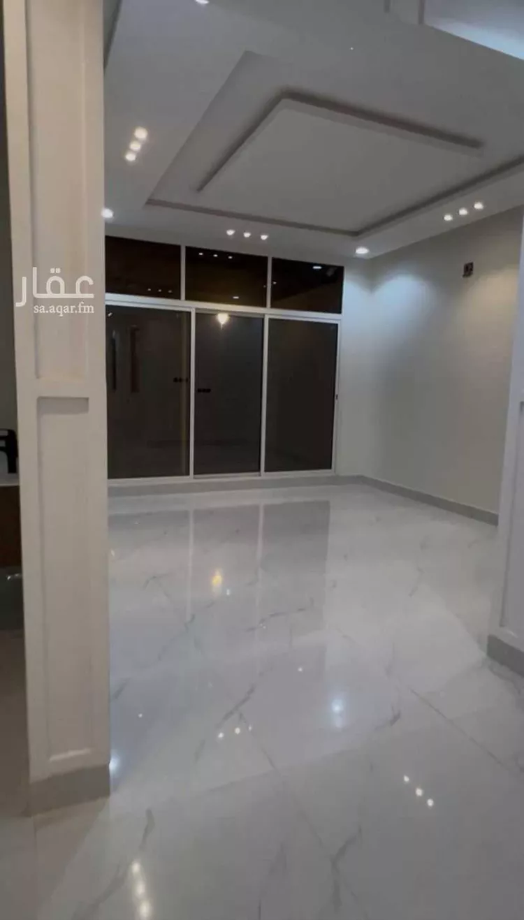 فيلا للإيجار في شارع الرداع, حي عكاظ, مدينة الرياض, منطقة الرياض