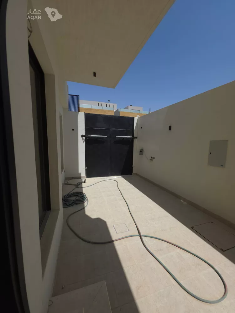 فيلا للإيجار في شارع الجحاف بن حكيم السلمي, حي القيروان, مدينة الرياض, منطقة الرياض 19