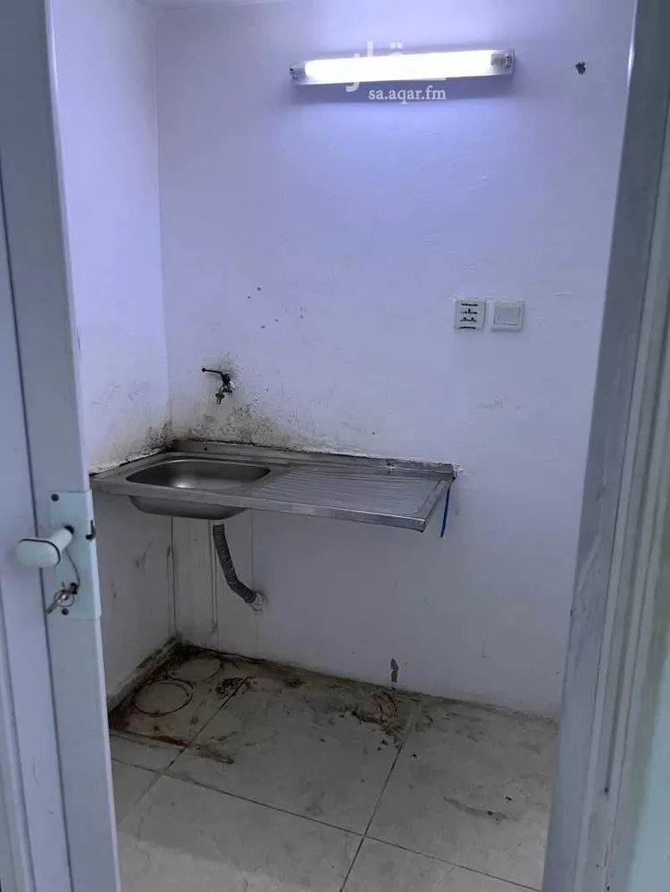 غرفة للإيجار في شارع عامر بن نابي, حي النزهة, مدينة جدة, منطقة مكة المكرمة صورة 2