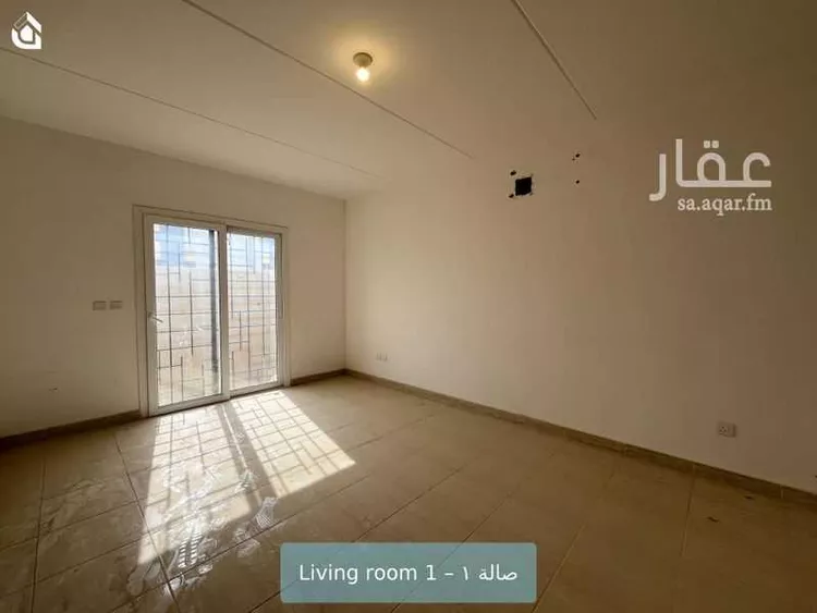 فيلا للإيجار في شارع علي بن أسعد, حي مطار الملك خالد الدولي, مدينة الرياض, منطقة الرياض صورة 5