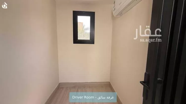 Floor for Rent in Riyadh Al Olaya 20