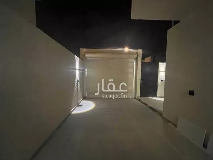 فيلا للإيجار في شارع خليفة بن عبدالله بن حارث, حي مطار الملك خالد الدولي, مدينة الرياض, منطقة الرياض صورة 4