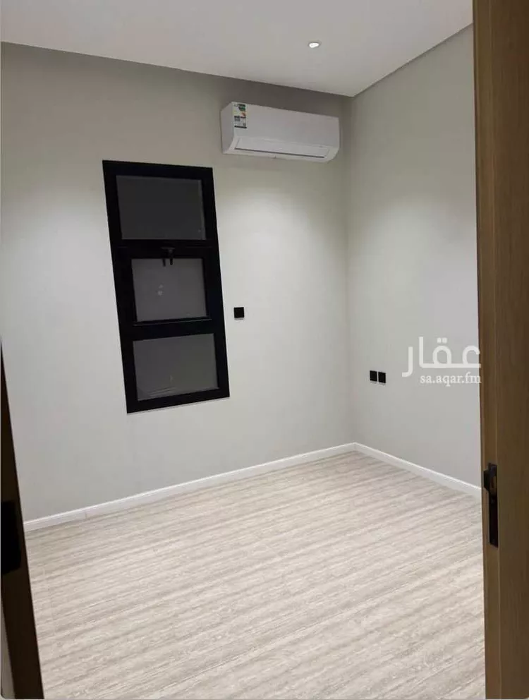 Floor for Rent in Riyadh Al Masif 8
