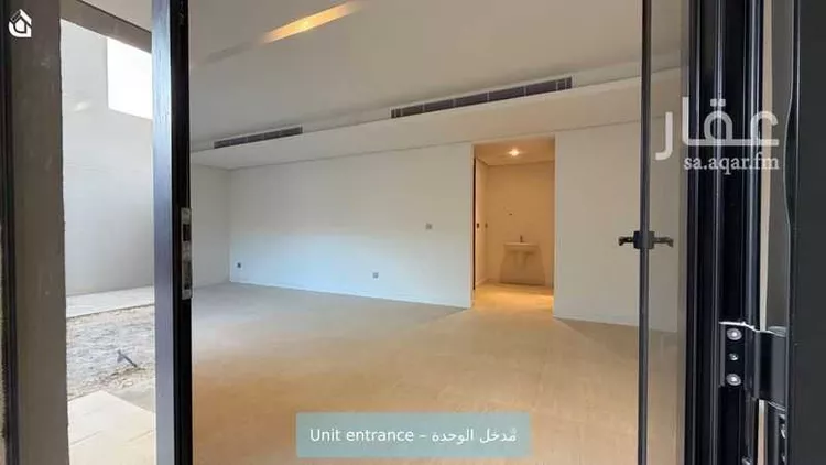 فيلا للإيجار في شارع طريق الامير فيصل , حي مطار الملك خالد الدولي, مدينة الرياض, منطقة الرياض صورة 3