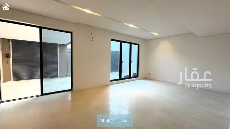 فيلا للإيجار في شارع الربيع, حي مطار الملك خالد الدولي, مدينة الرياض, منطقة الرياض صورة 4