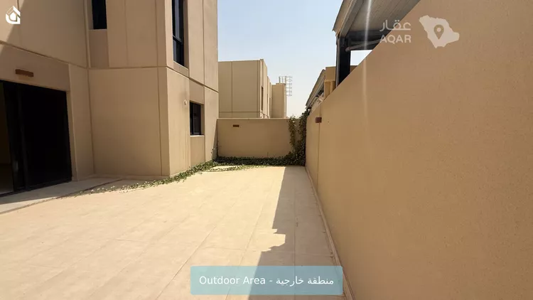 فيلا للإيجار في شارع رقم 1046, حي سدرة, مدينة الرياض, منطقة الرياض 13