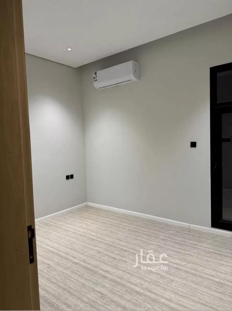 Floor for Rent in Riyadh Al Masif 10