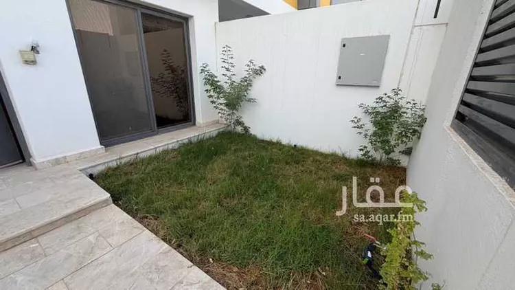 فيلا للإيجار في شارع سيار النحوي, حي مطار الملك خالد الدولي, مدينة الرياض, منطقة الرياض صورة 5