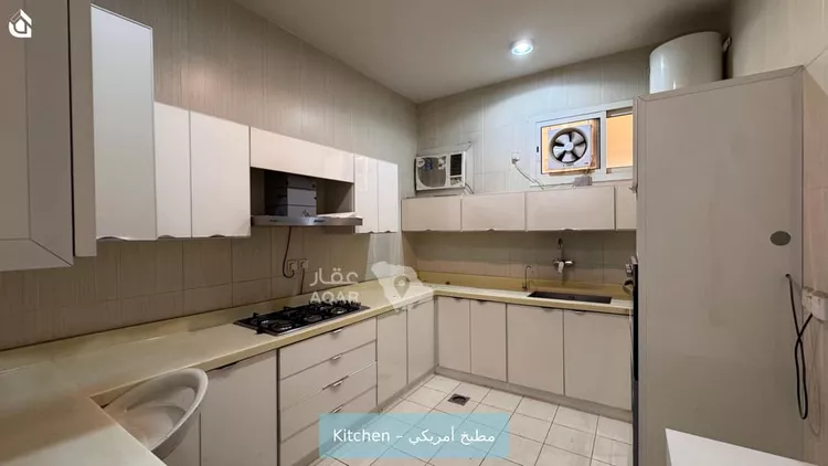 Floor for Rent in Riyadh Al Quds 4
