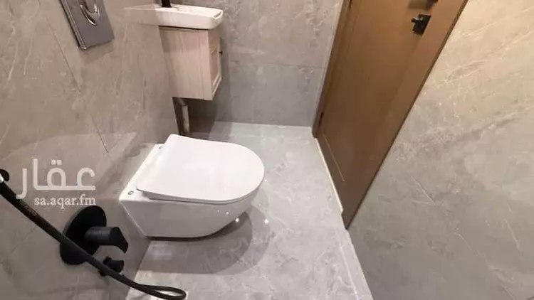 شقة للإيجار في شارع السلطان قابوس, حي المعيزيلة, مدينة الرياض, منطقة الرياض صورة 5