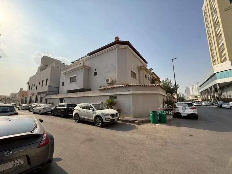 فيلا للإيجار في شارع الشيخ مبارك الصباح, حي العليا, مدينة الرياض, منطقة الرياض