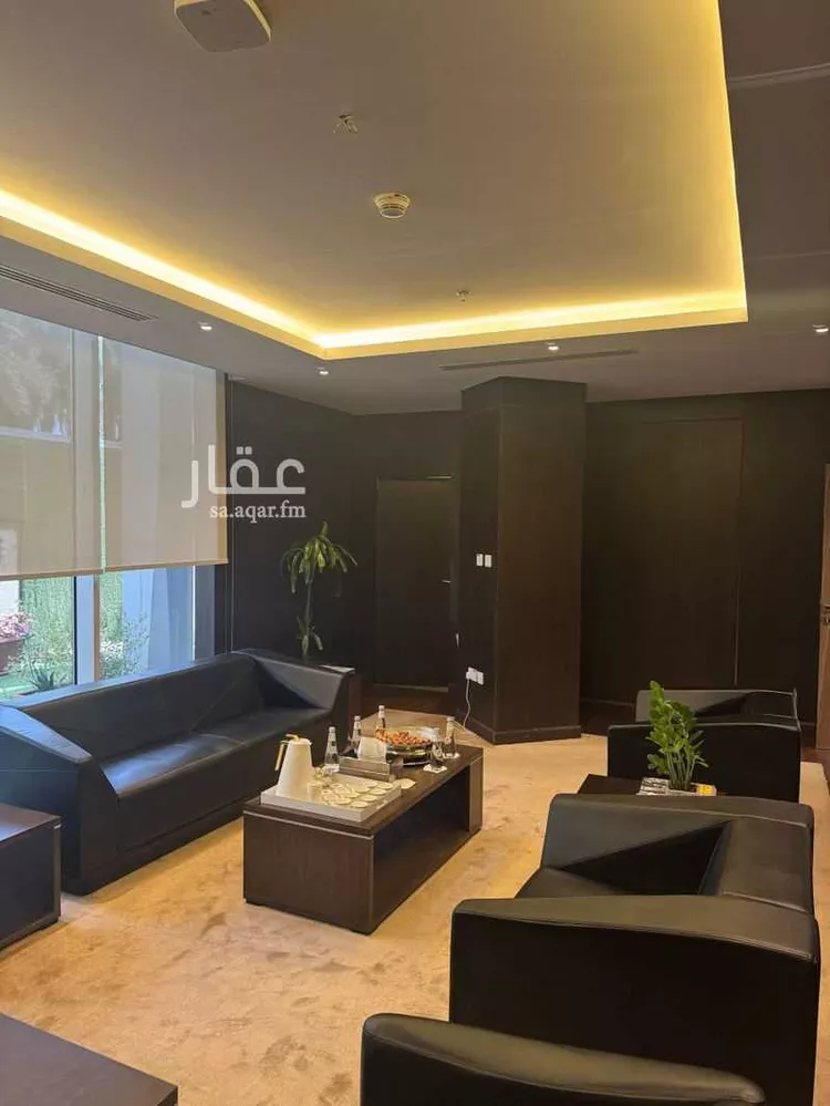 مكتب تجاري للإيجار في شارع الطريق الدائري الشمالي الفرعي, حي النفل, مدينة الرياض, منطقة الرياض صورة 3