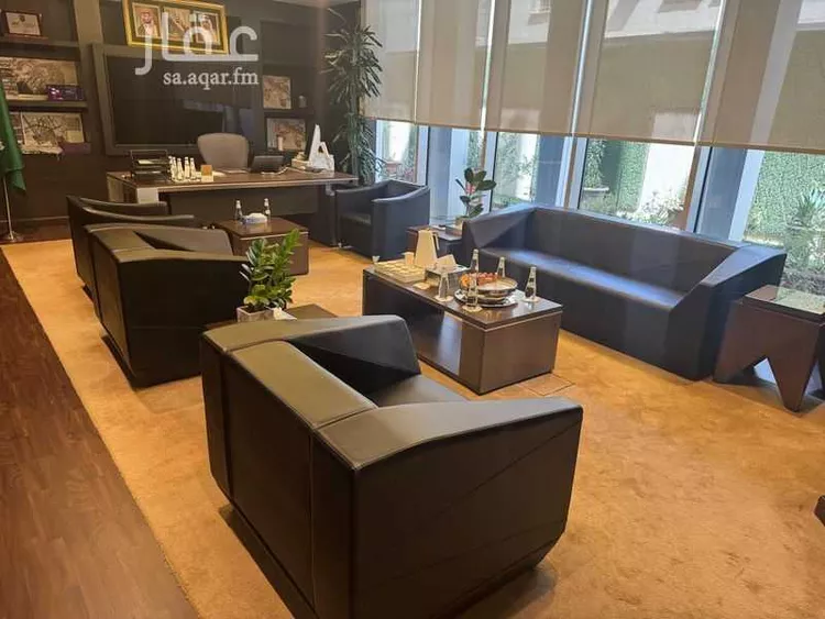 مكتب تجاري للإيجار في شارع الطريق الدائري الشمالي الفرعي, حي النفل, مدينة الرياض, منطقة الرياض صورة 5