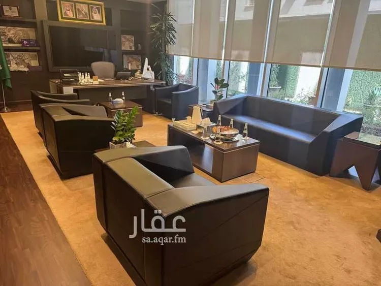 مكتب تجاري للإيجار في الطريق الدائري الشمالي ، حي النفل ، الرياض ، منطقة الرياض صورة 5