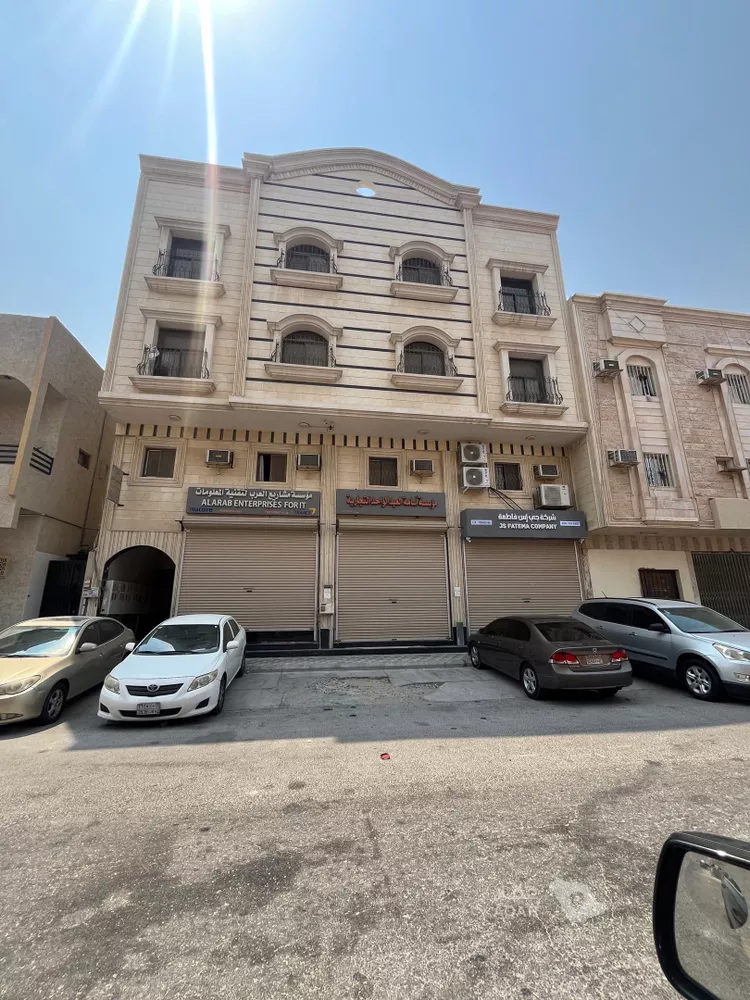 شقة للإيجار في شارع ينبع, حي الثقبة, مدينة الخبر, المنطقة الشرقية