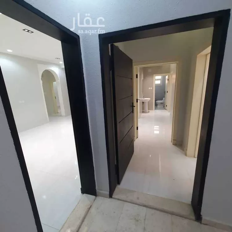 شقة للإيجار في شارع محمد الأزرقي, حي المهدية, مدينة الرياض, منطقة الرياض 9