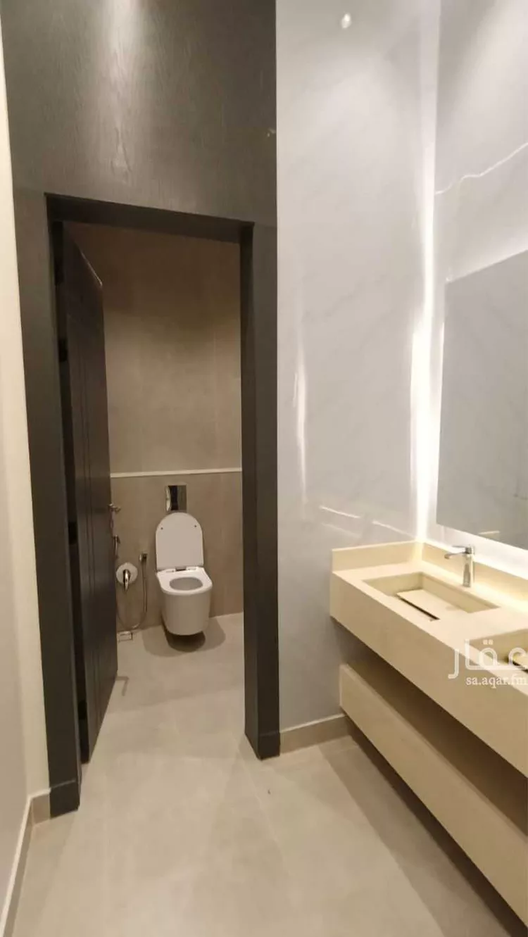 دور للبيع في شارع أبي إسحاق الحمزي ، حي الشرق ، الرياض ، منطقة الرياض صورة 2