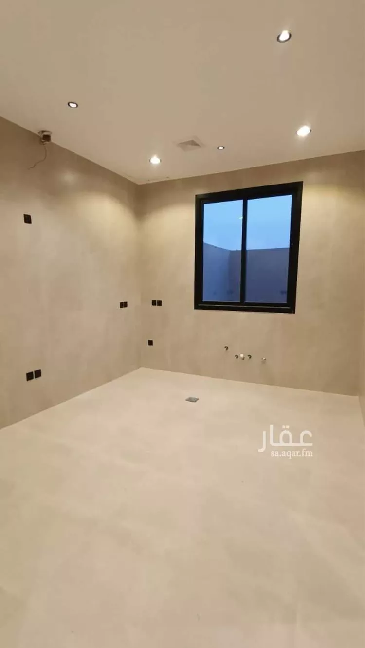 دور للبيع في شارع أبي إسحاق الحمزي ، حي الشرق ، الرياض ، منطقة الرياض صورة 3