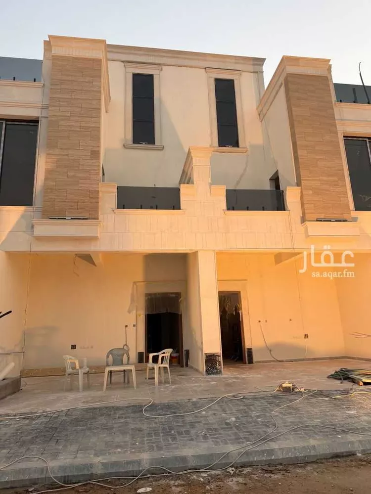 دور للبيع في شارع محمد الظفري, حي العارض, مدينة الرياض, منطقة الرياض