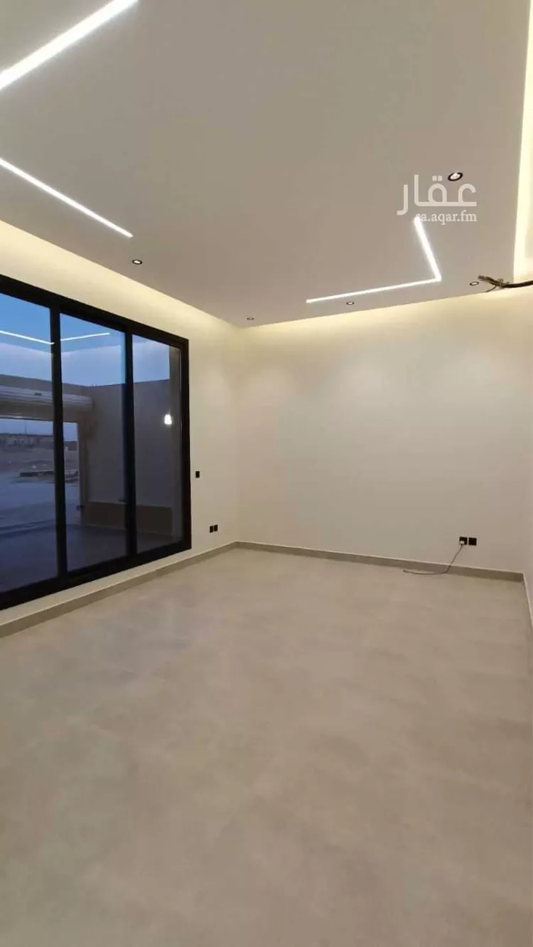 دور للبيع في شارع أبي إسحاق الحمزي ، حي الشرق ، الرياض ، منطقة الرياض صورة 4