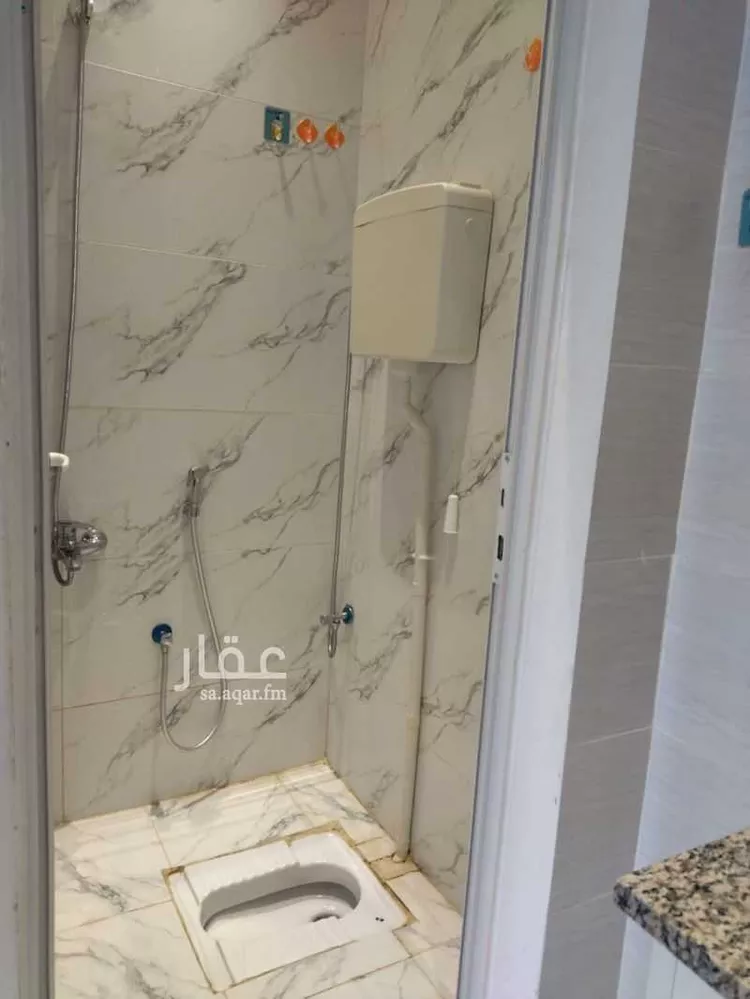 عمارة للإيجار في شارع احمد بن ابراهيم الفوني, حي العارض, مدينة الرياض, منطقة الرياض صورة 4