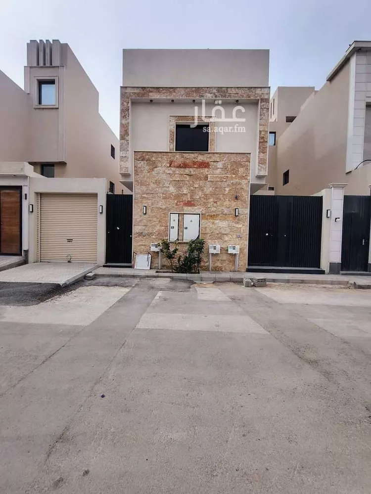 دور للبيع في شارع بالقرب من ابو عبيدة, حي السعادة, مدينة الرياض, منطقة الرياض