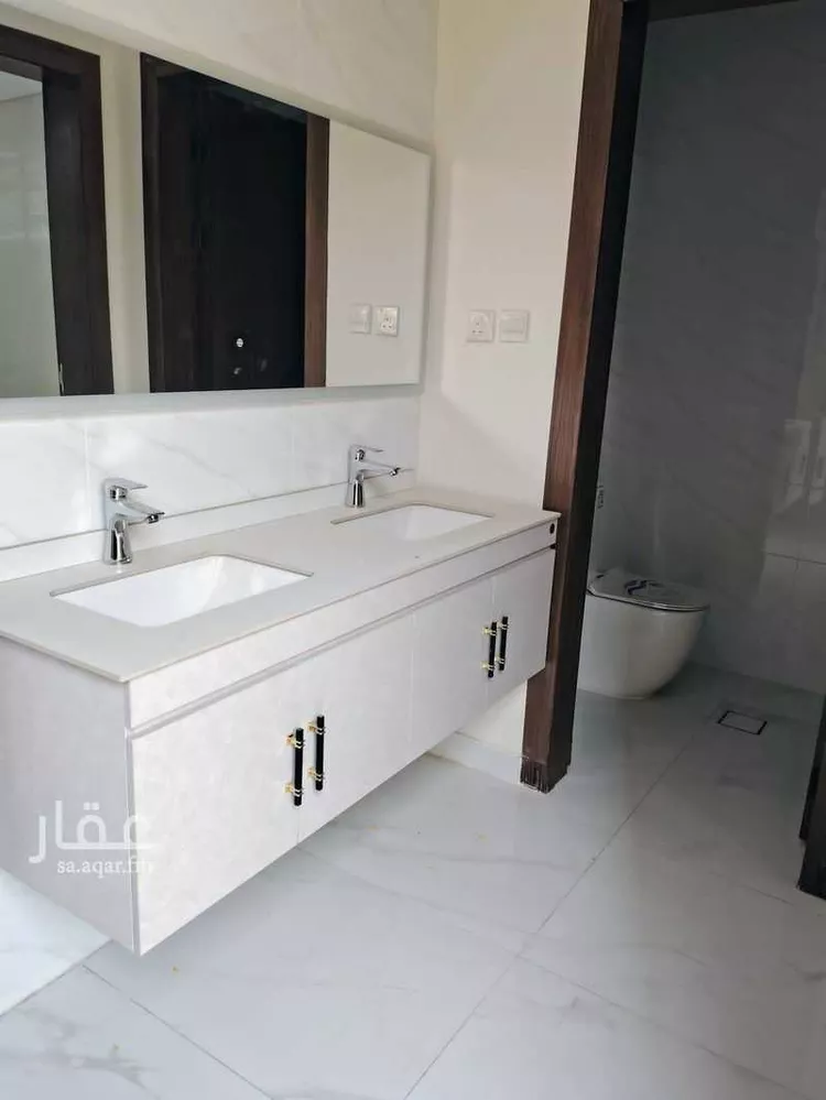 دور للبيع في شارع بالقرب من ابو عبيدة, حي السعادة, مدينة الرياض, منطقة الرياض 14